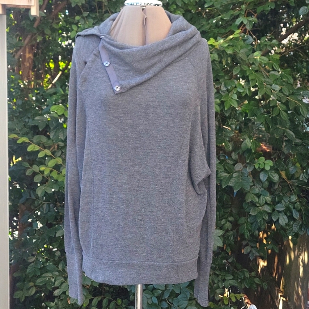 Akira Chicago Black Label Sweater